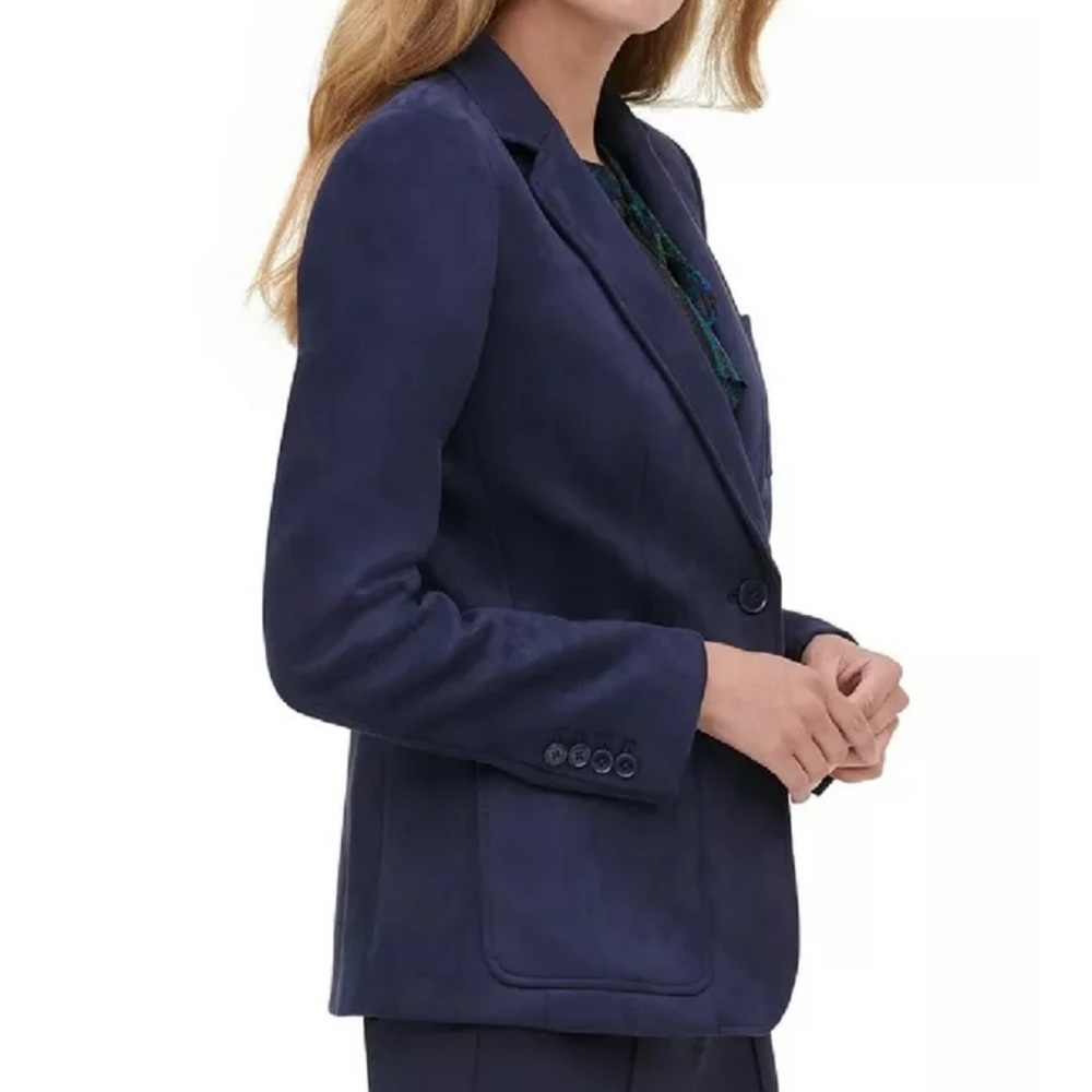Tommy Hilfiger Blazer XS Women's Wool Blend Fitted Two Button Casual or Career